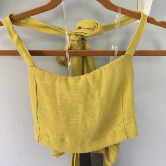 Forever 21 halter tie crop top - Picture 6 of 7